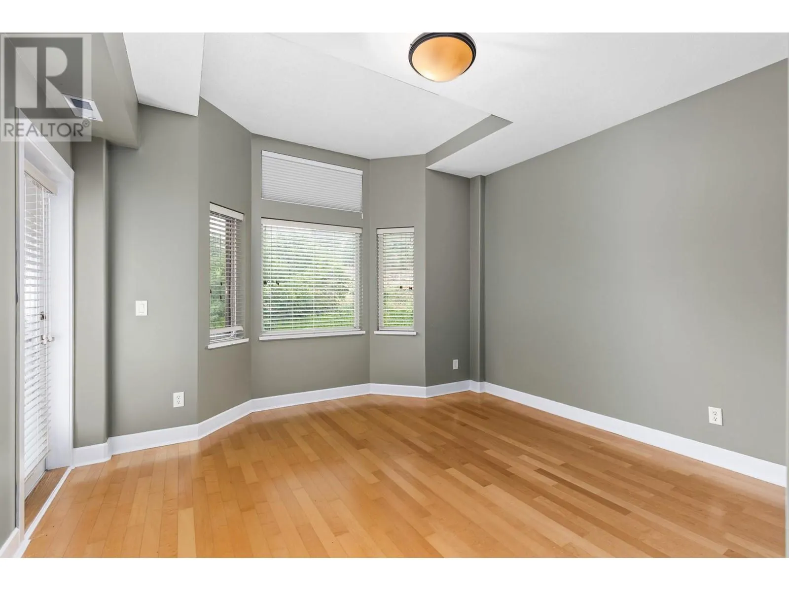 3996 Beach Avenue Unit# 335