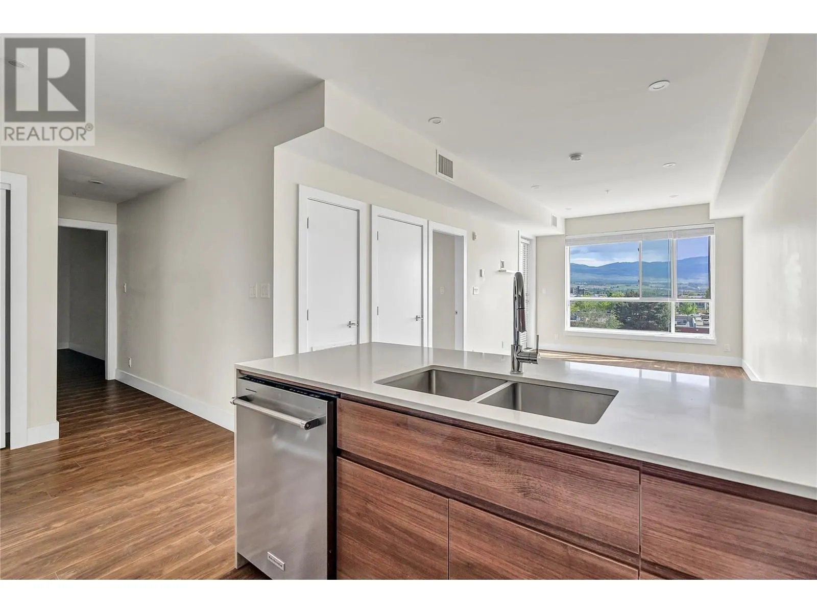 1925 Enterprise Way Unit# 412