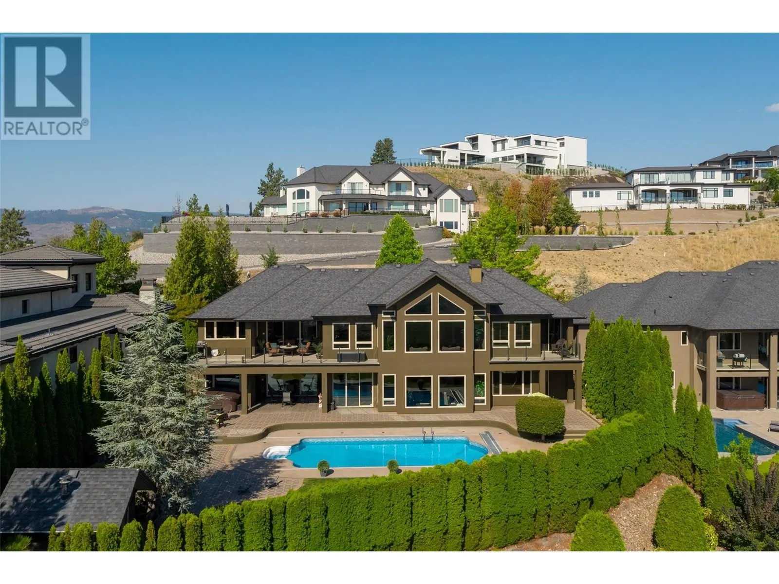 1528 Vineyard Drive