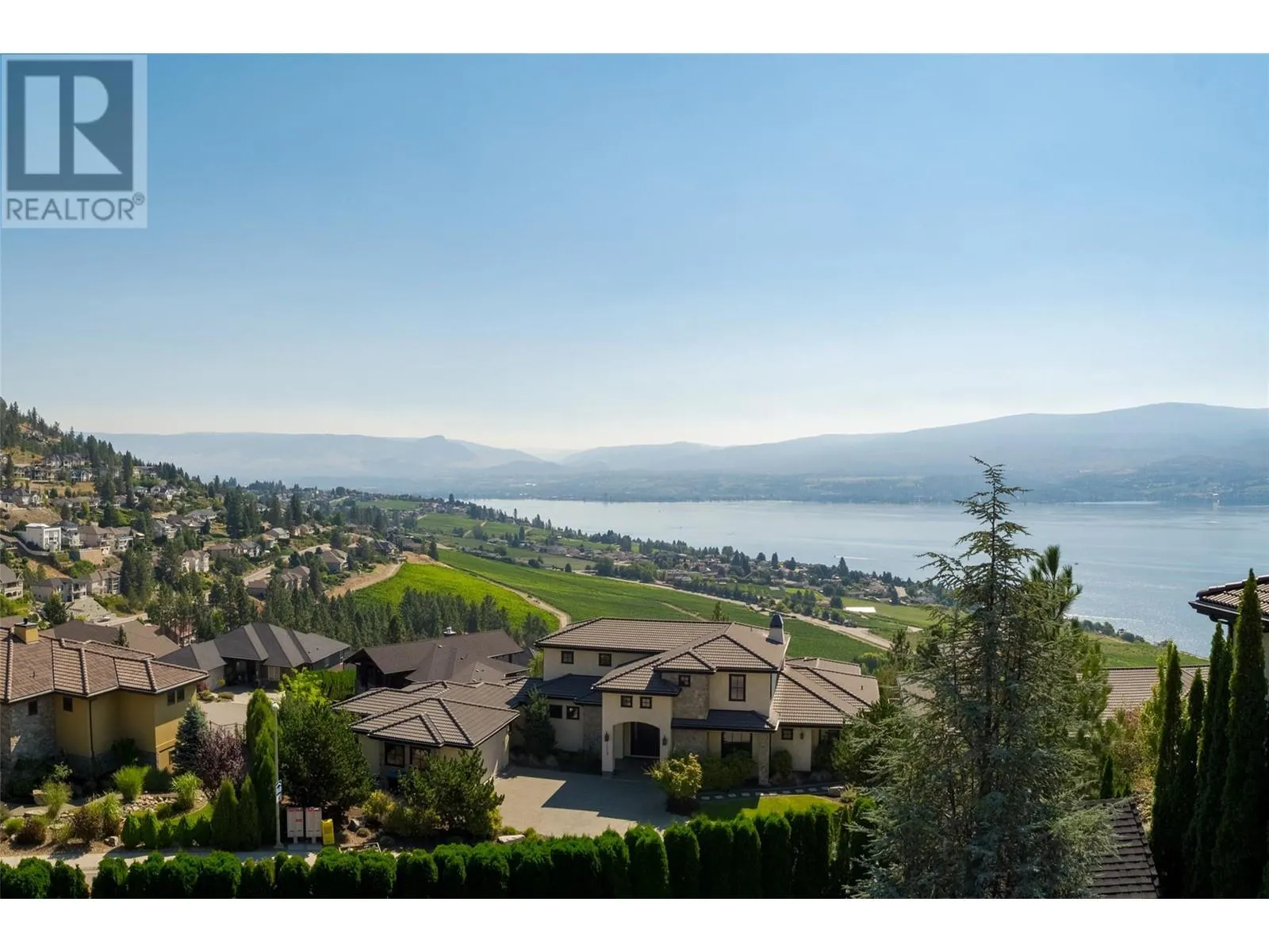 1528 Vineyard Drive