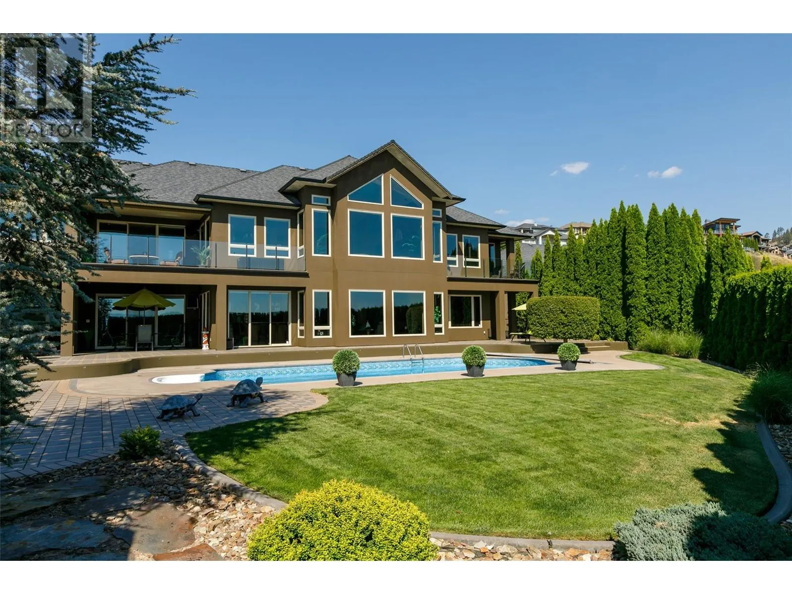 1528 Vineyard Drive