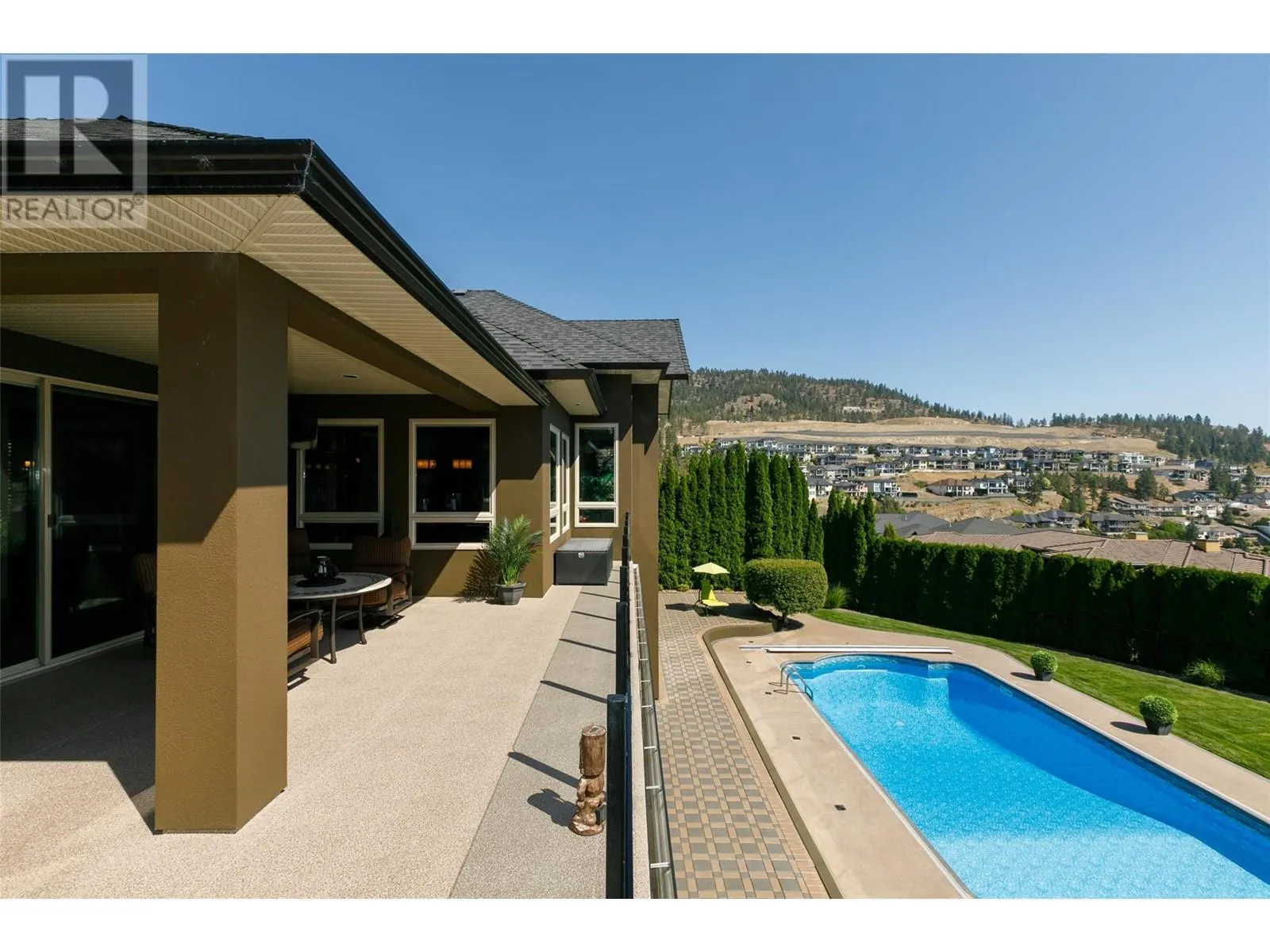 1528 Vineyard Drive
