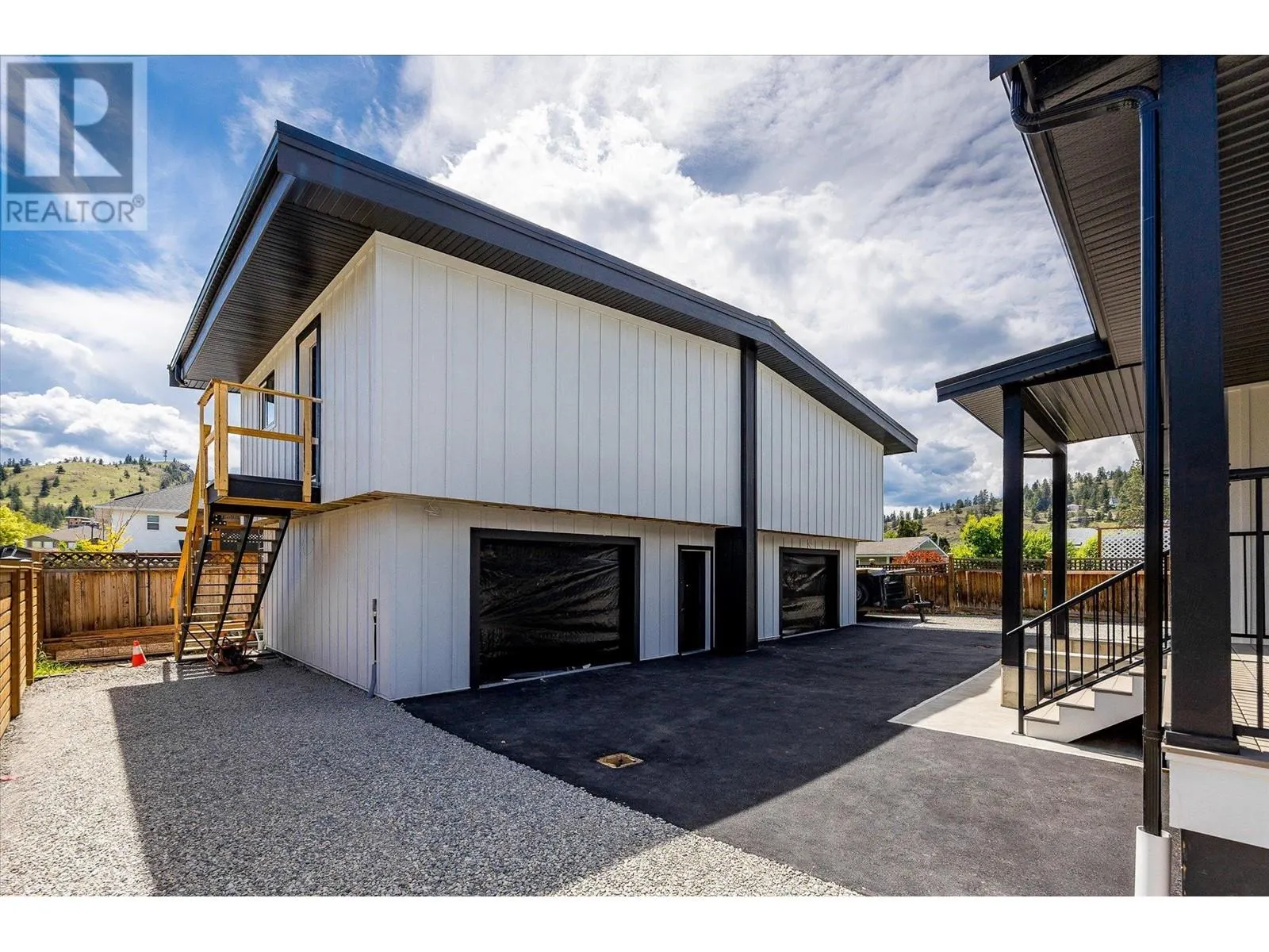 10907 Prairie Valley Road