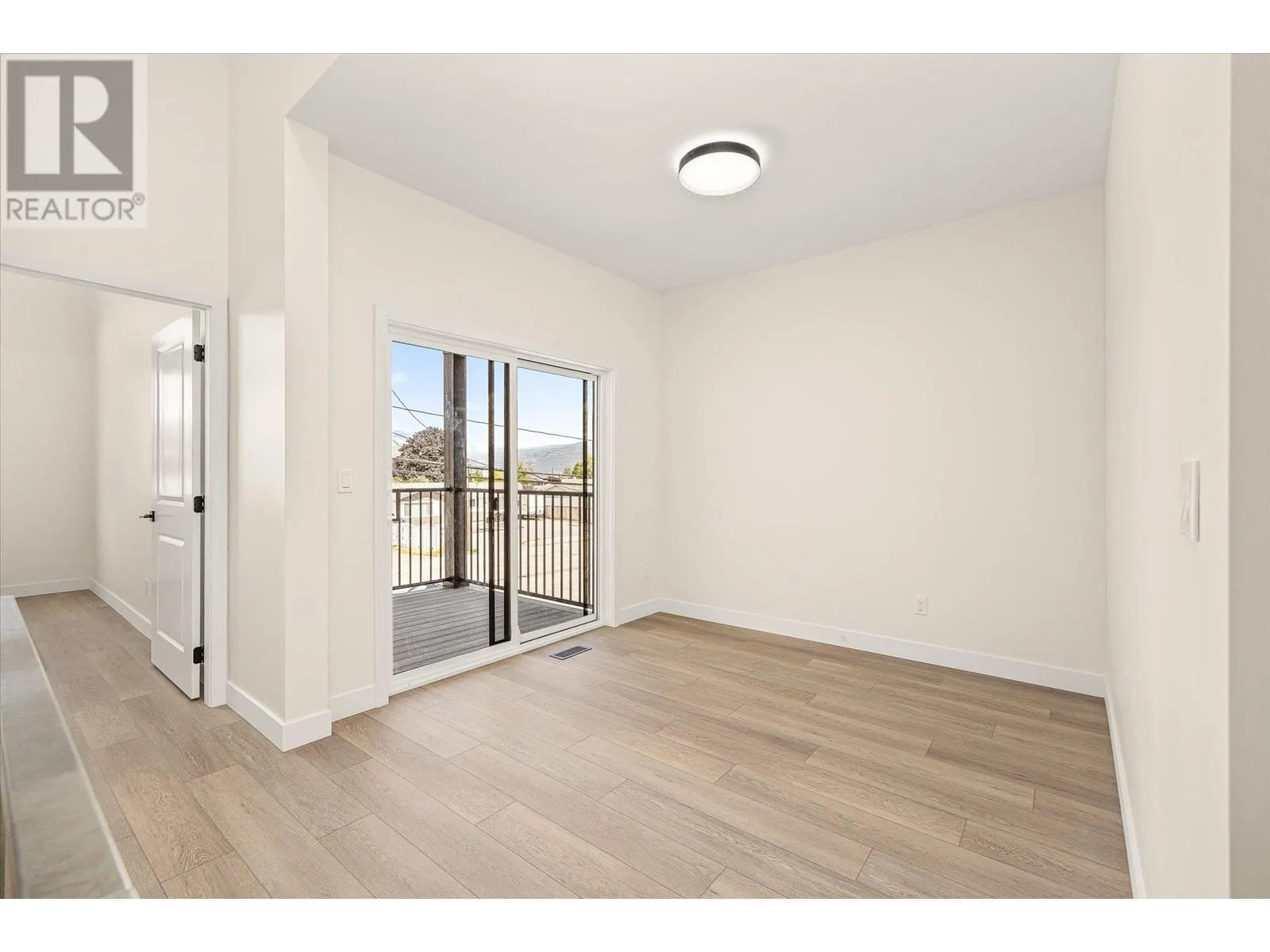 10907 Prairie Valley Road