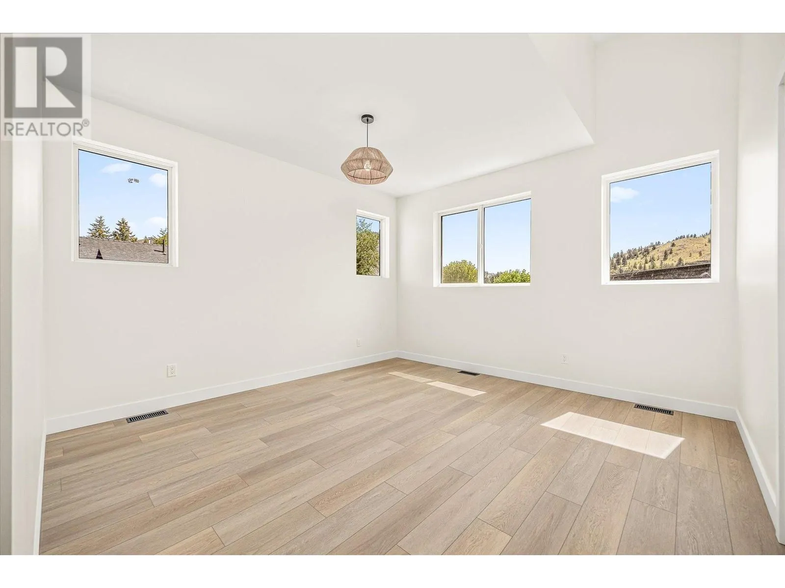 10907 Prairie Valley Road