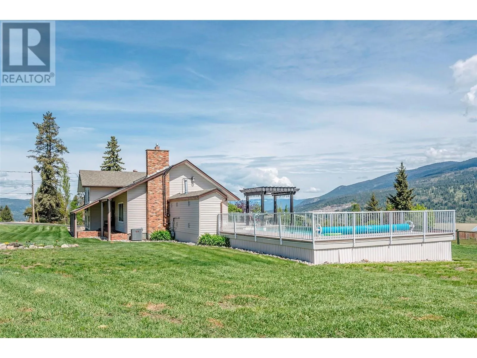 186 Stepping Stones Crescent