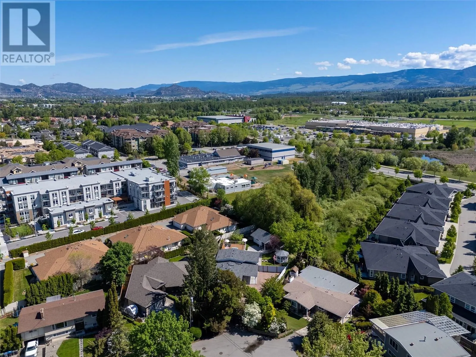 624 Armour Crescent