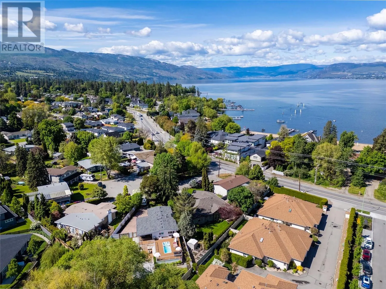 624 Armour Crescent