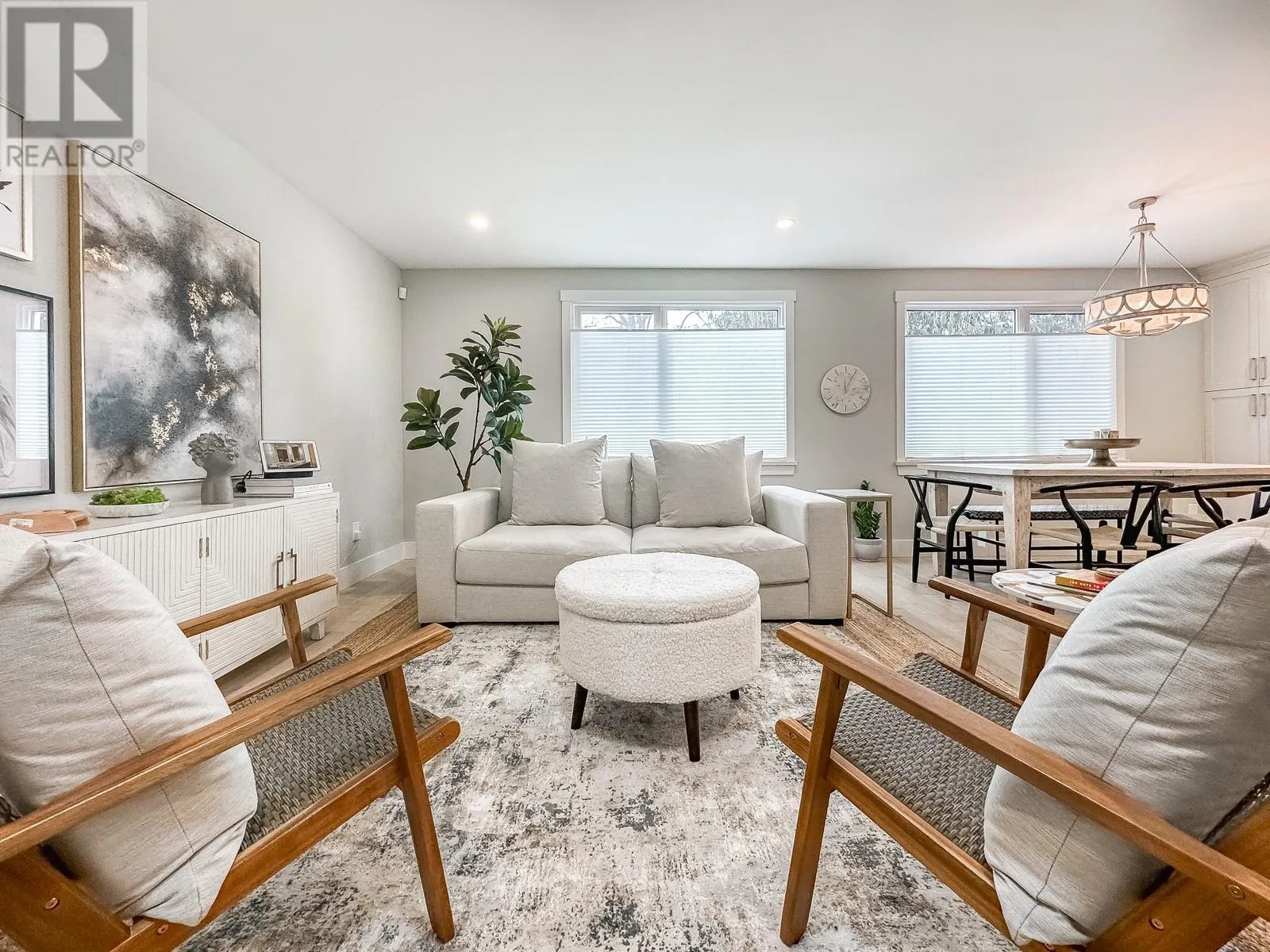 624 Armour Crescent