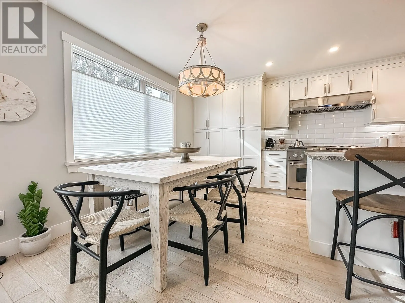 624 Armour Crescent
