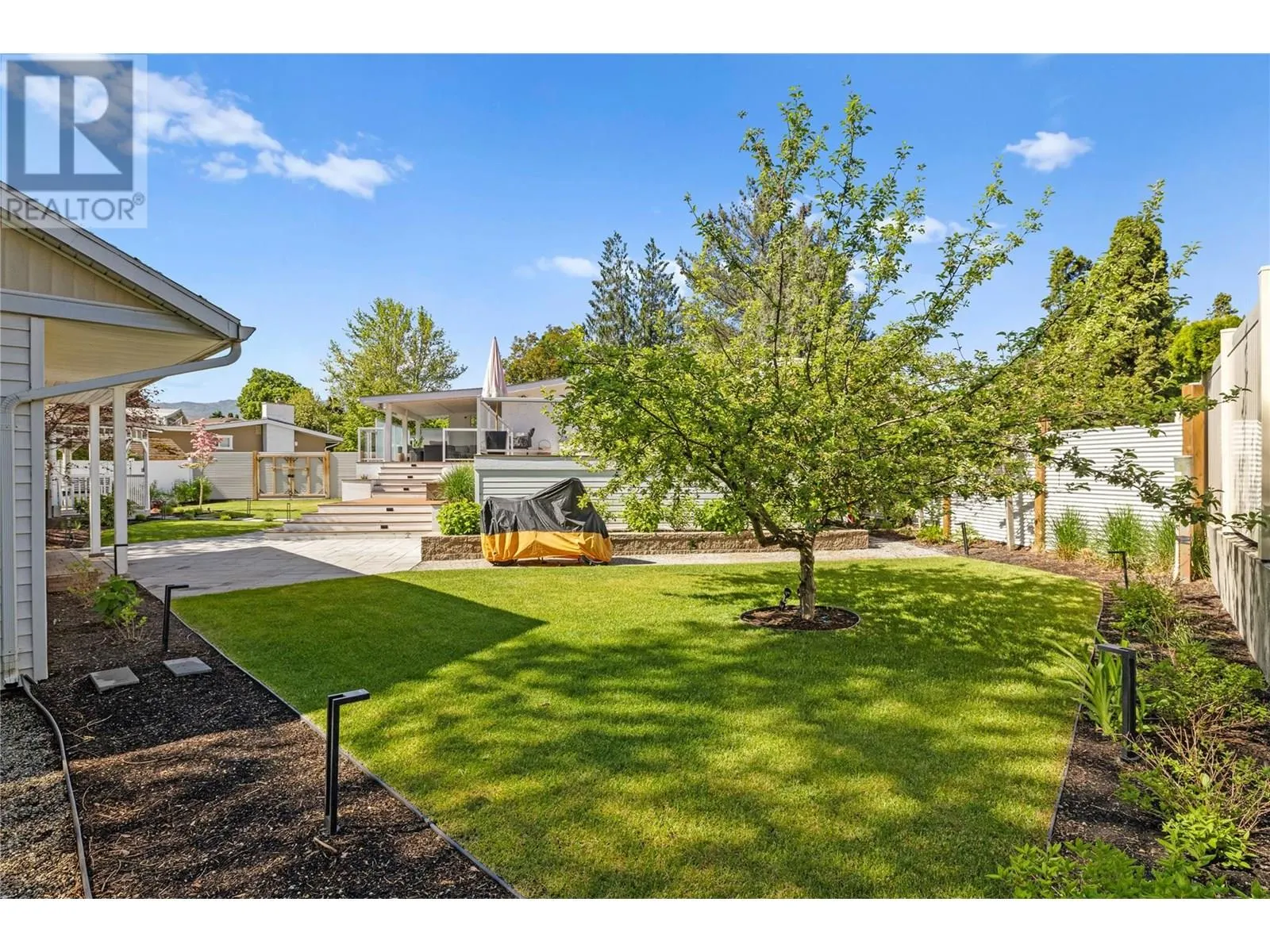 624 Armour Crescent
