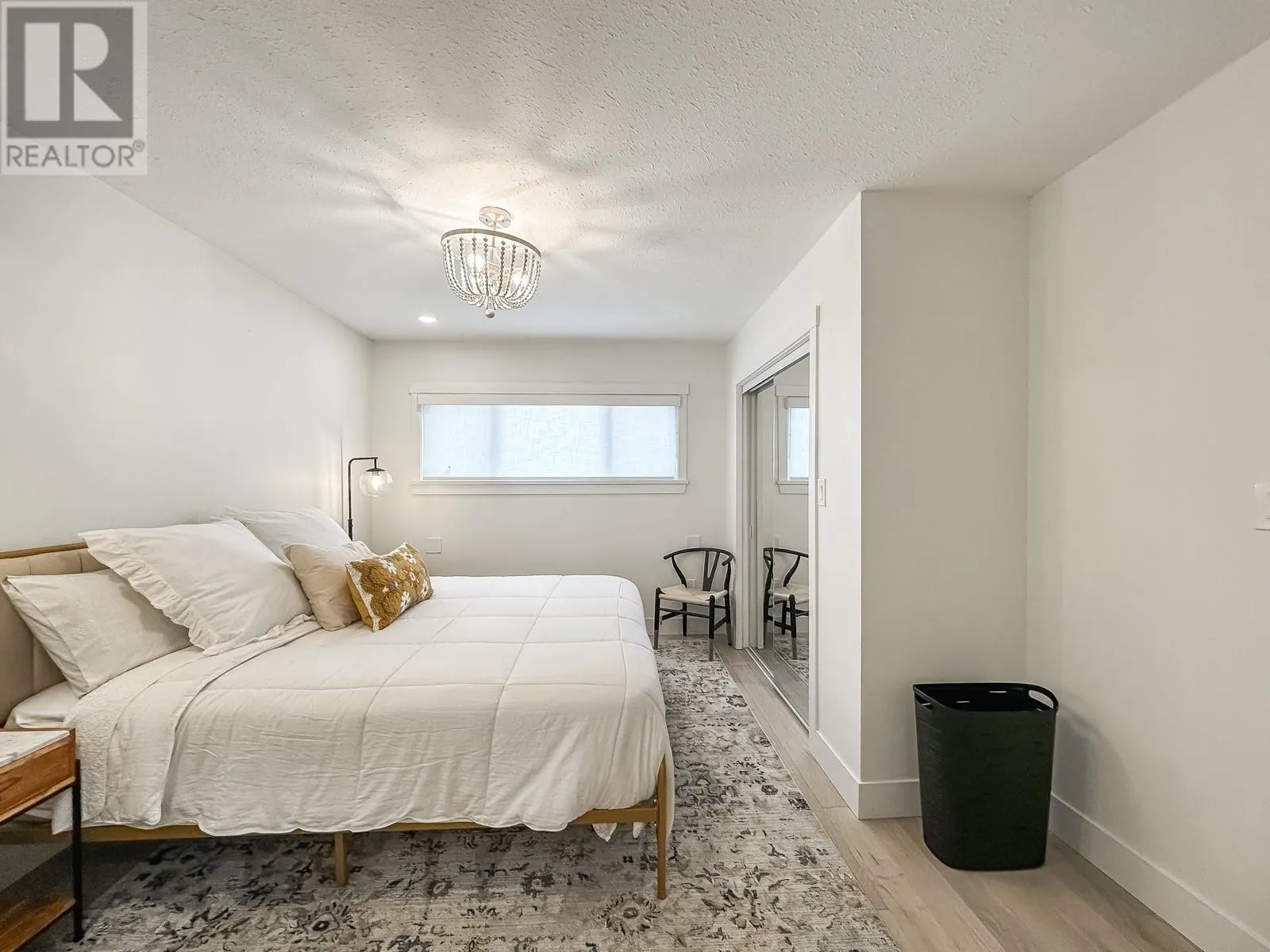 624 Armour Crescent