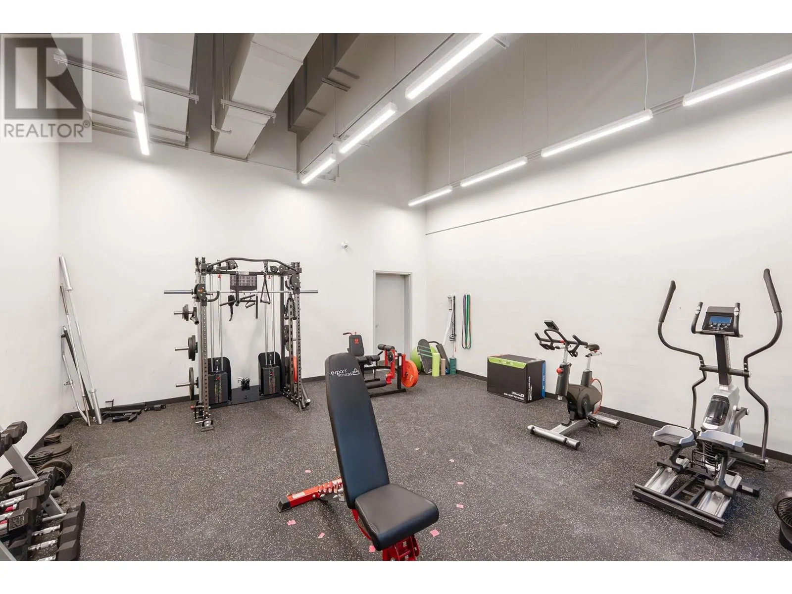 20 Kettle View Road Unit# 211