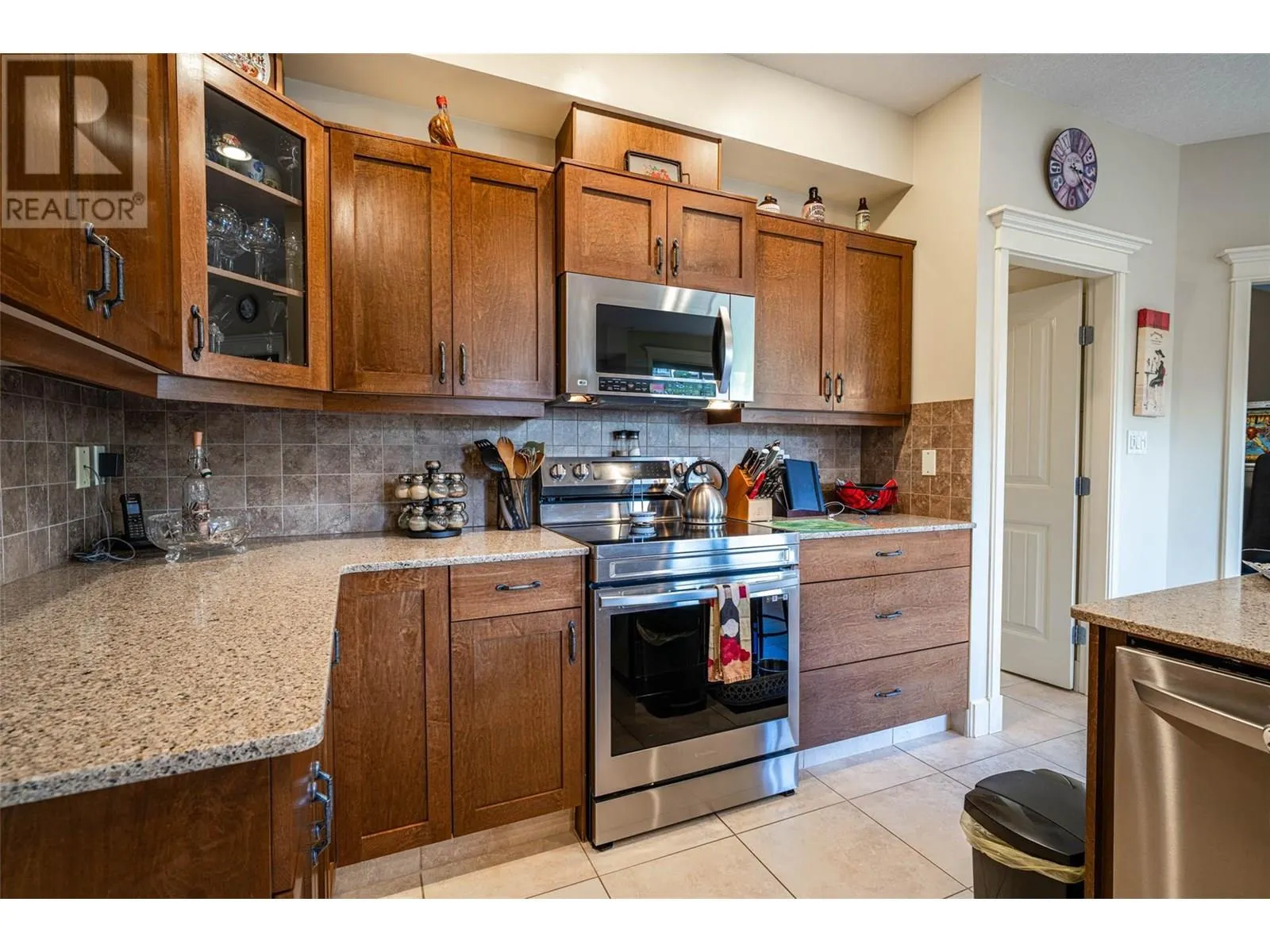 1011 Foothills Court