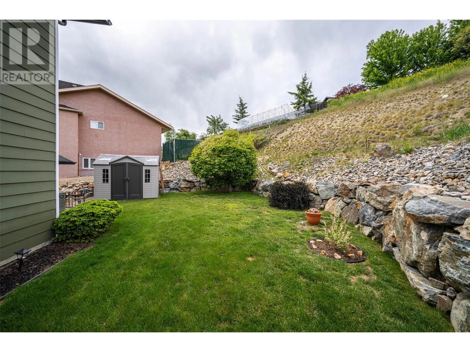 1011 Foothills Court
