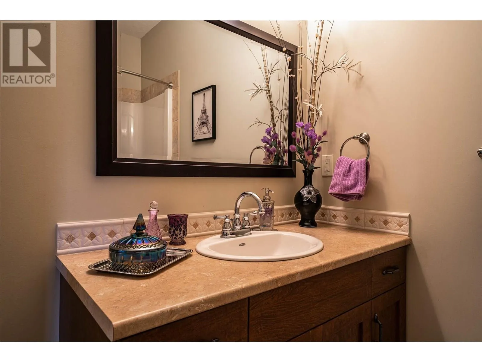 1011 Foothills Court