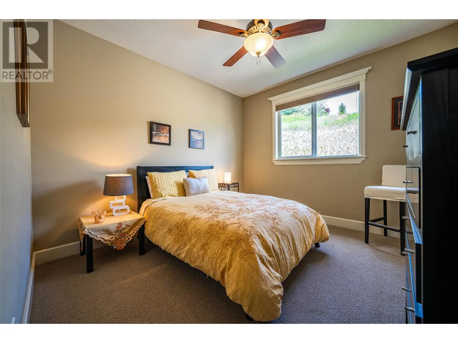 1011 Foothills Court