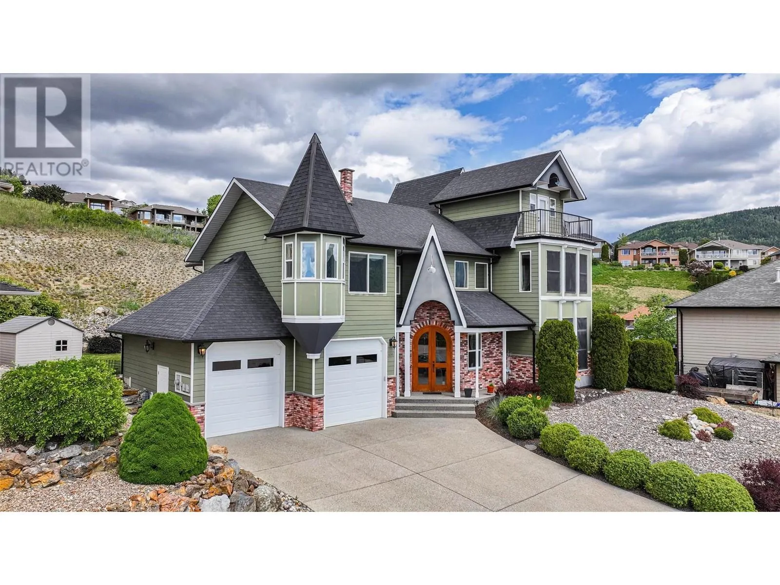 1011 Foothills Court