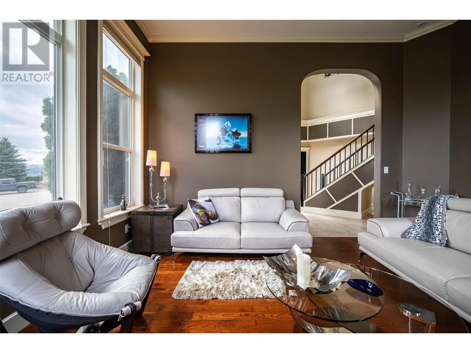 1011 Foothills Court