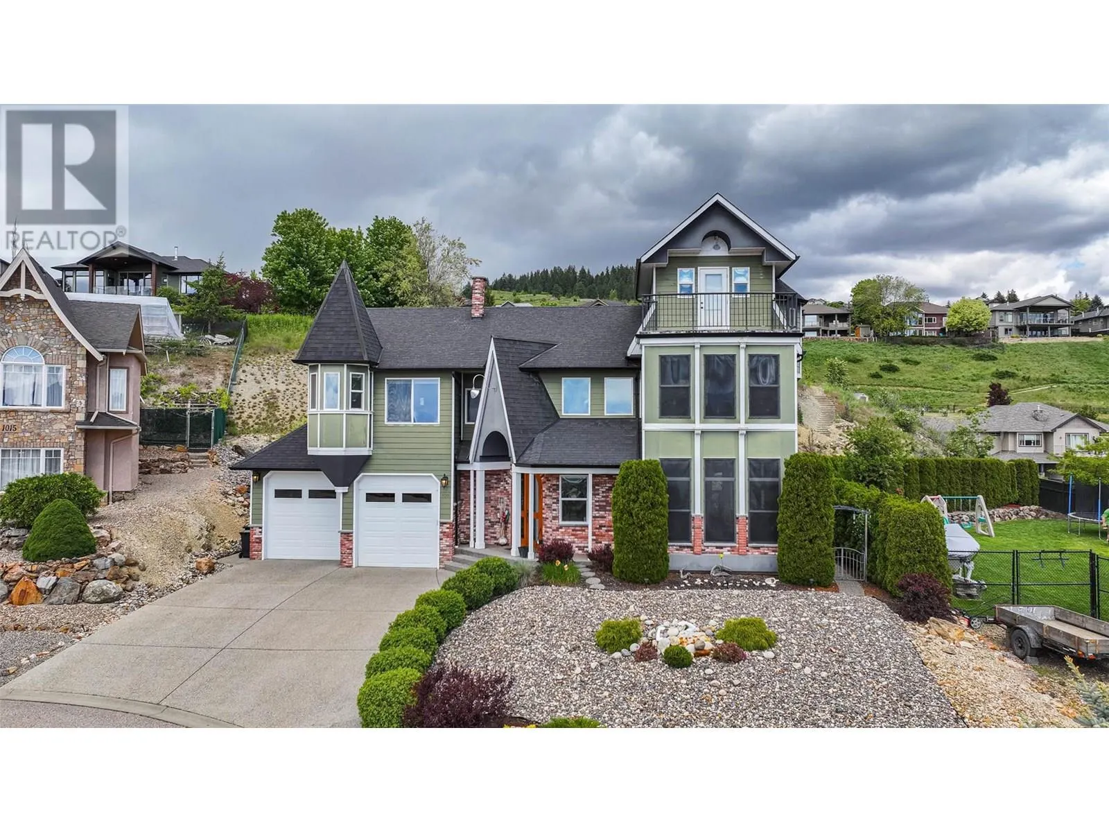 1011 Foothills Court