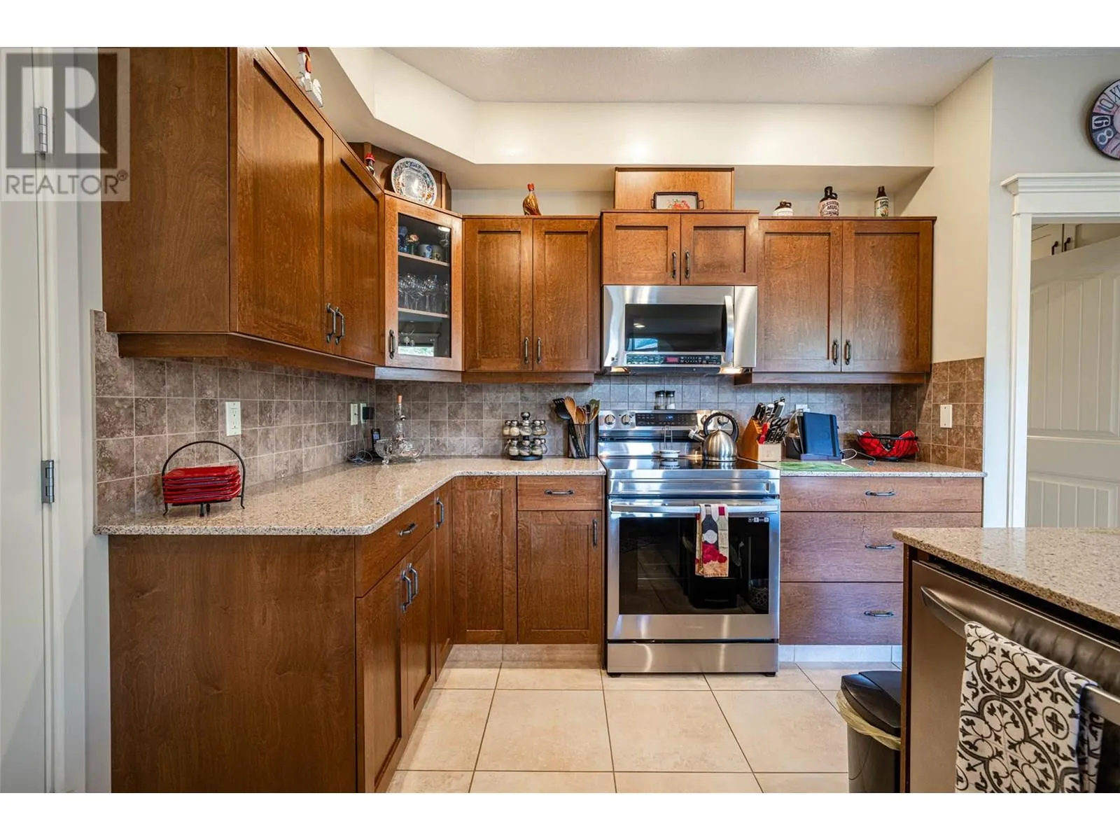 1011 Foothills Court