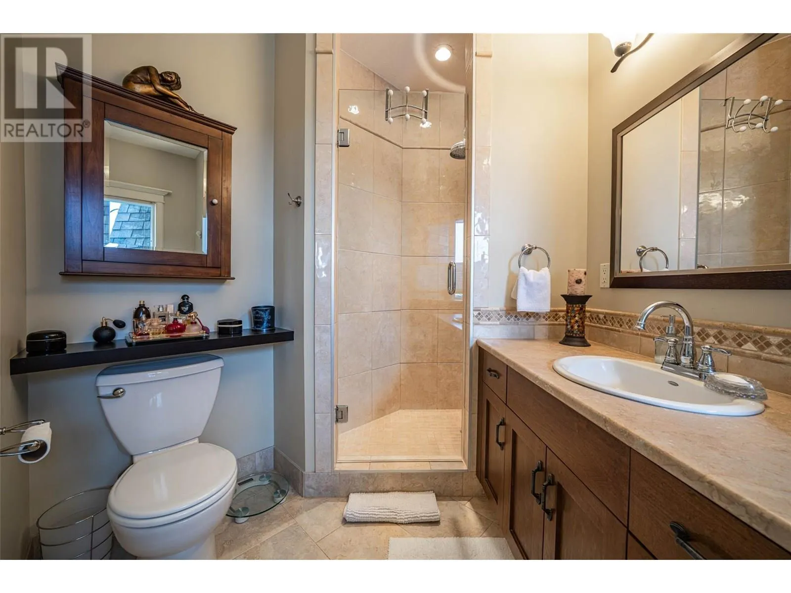 1011 Foothills Court