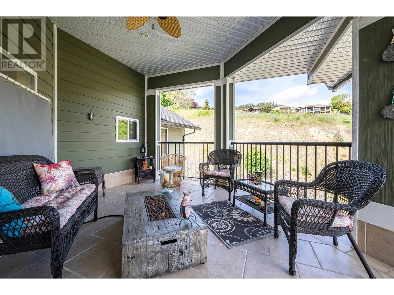1011 Foothills Court