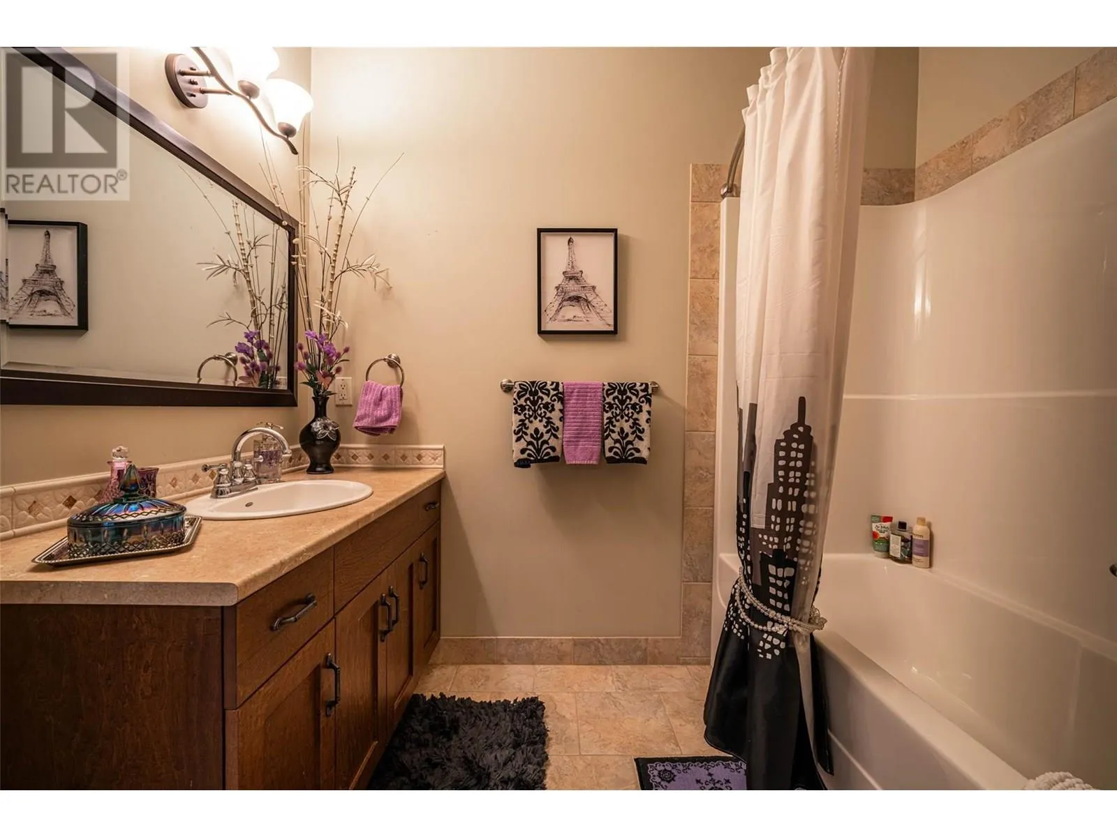 1011 Foothills Court