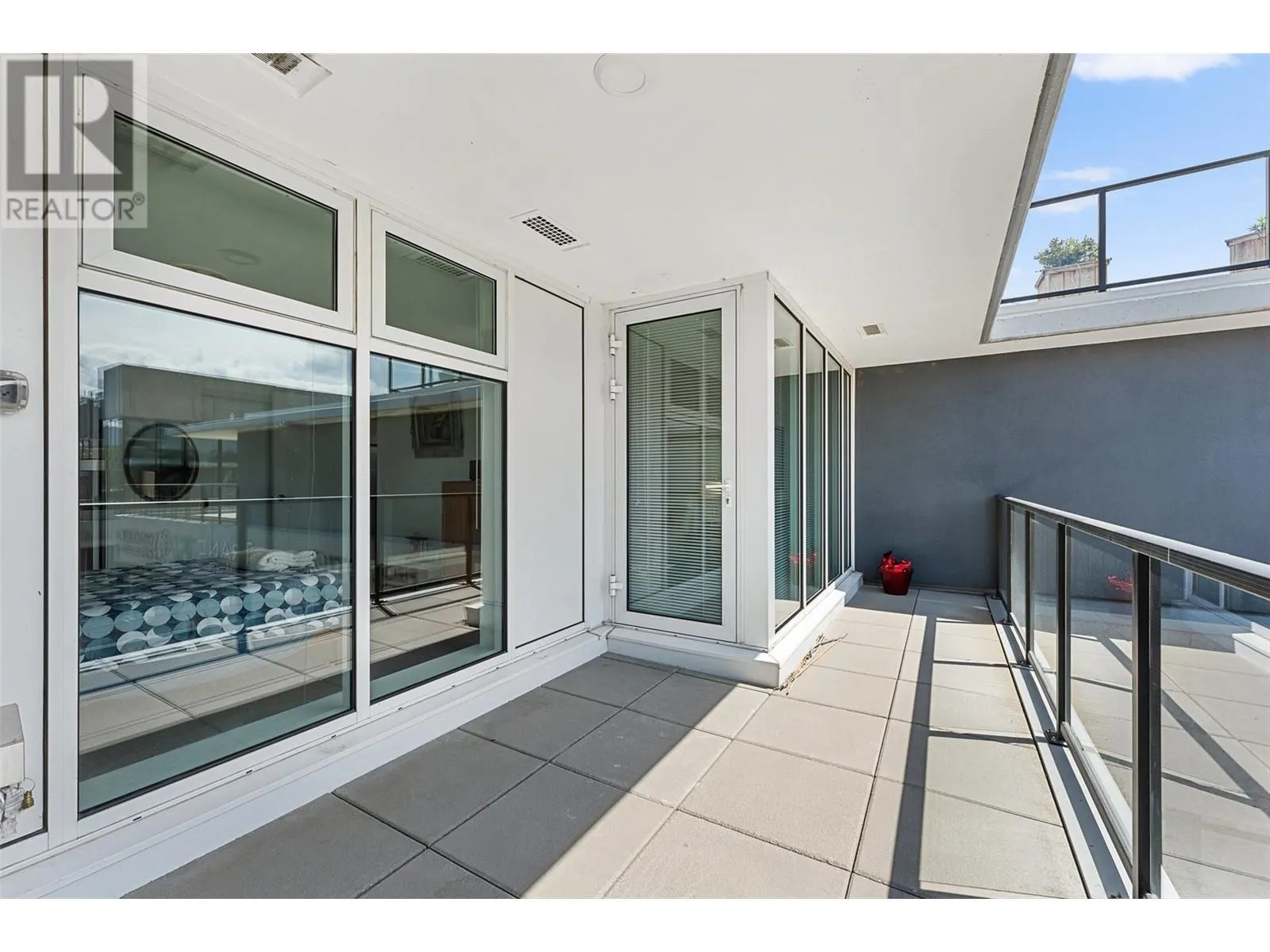 485 Groves Avenue Unit# 304