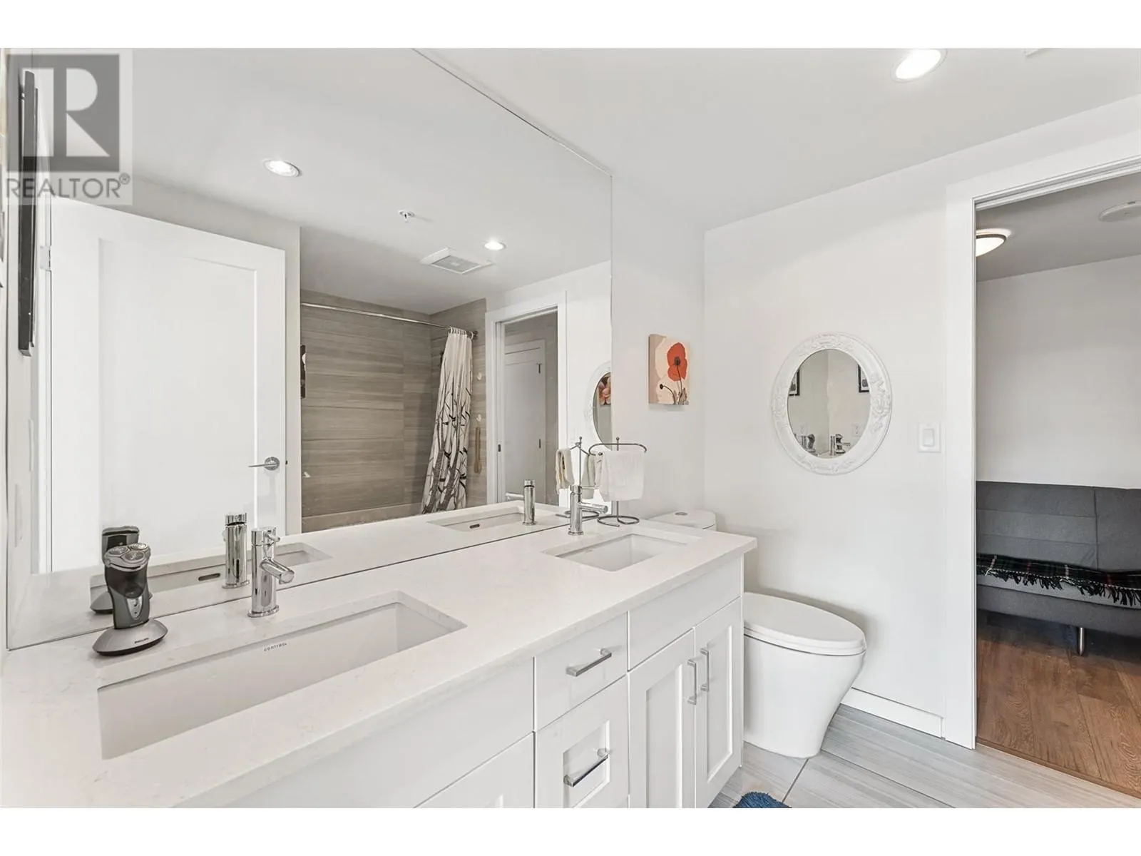 485 Groves Avenue Unit# 304
