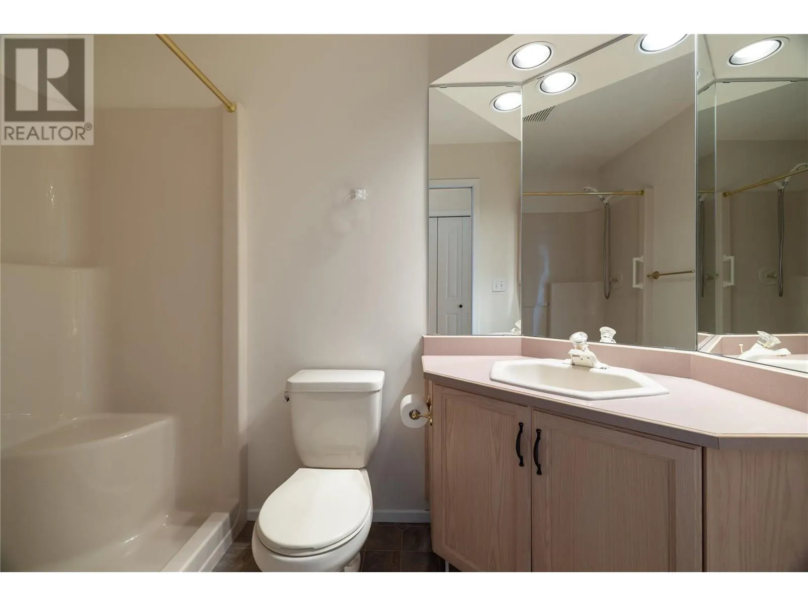 595 Yates Road Unit# 118
