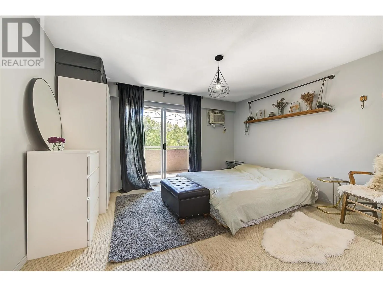 3842 Gordon Drive Unit# 313