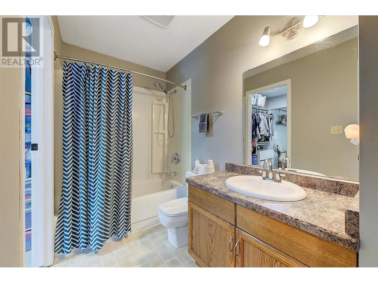 3842 Gordon Drive Unit# 313