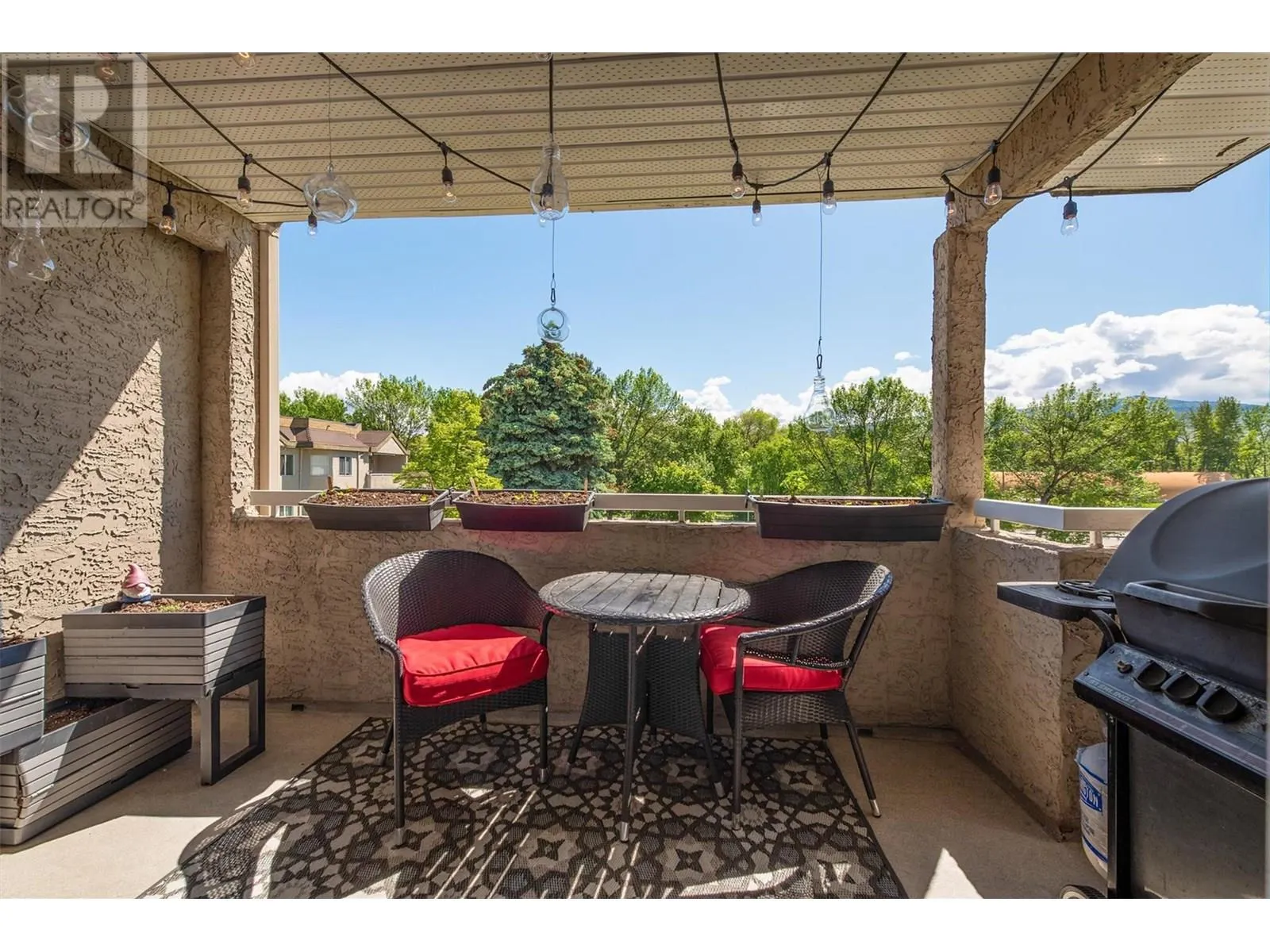 3842 Gordon Drive Unit# 313