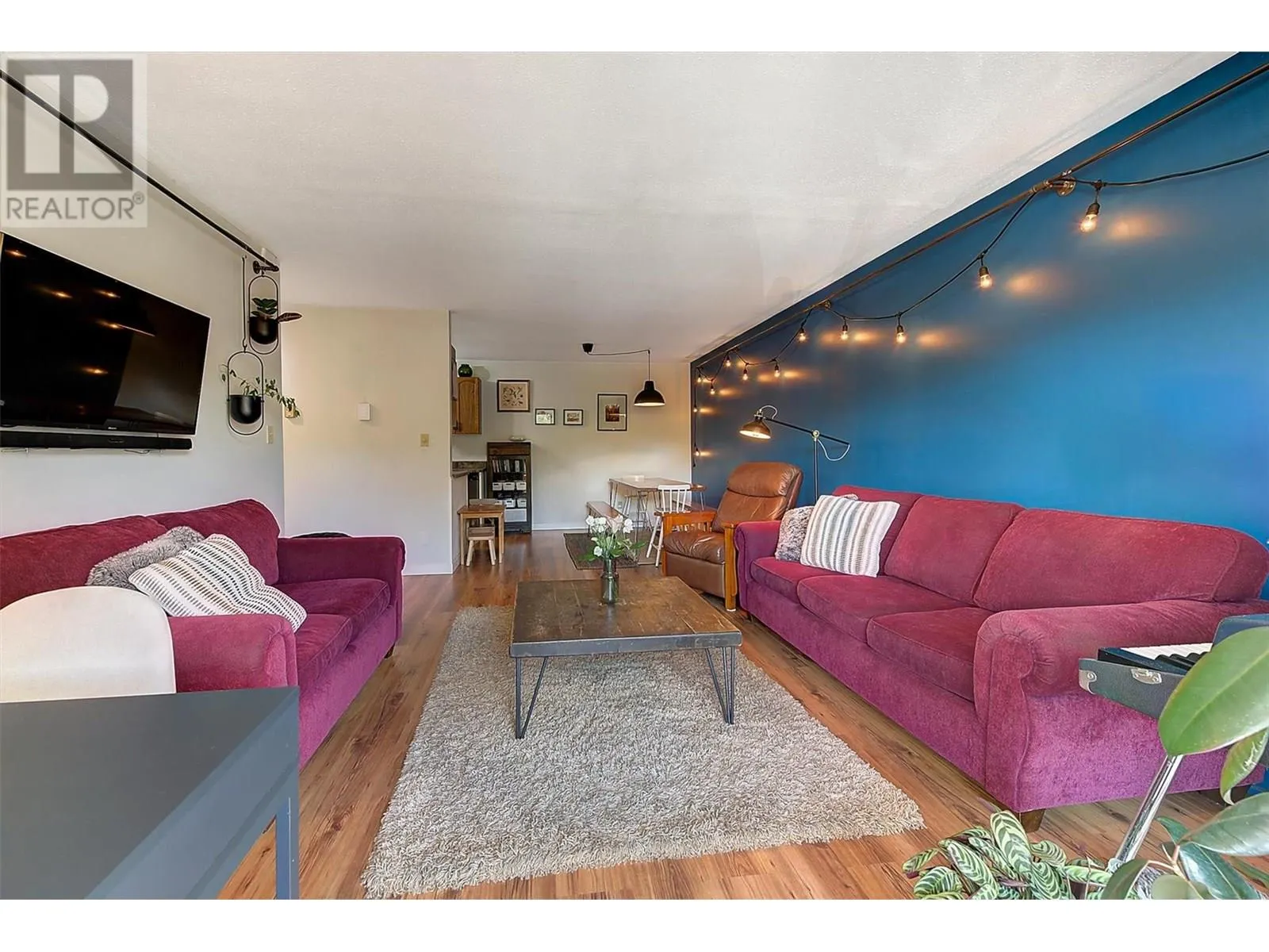 3842 Gordon Drive Unit# 313