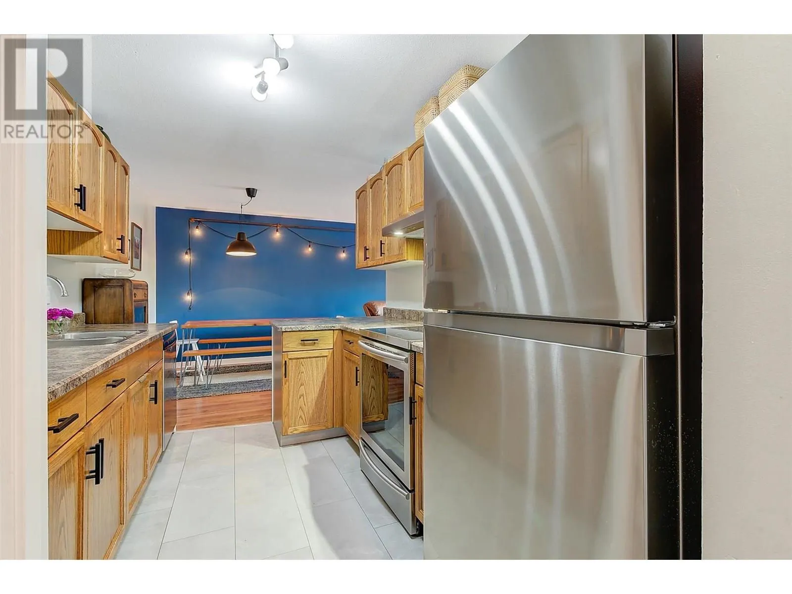 3842 Gordon Drive Unit# 313