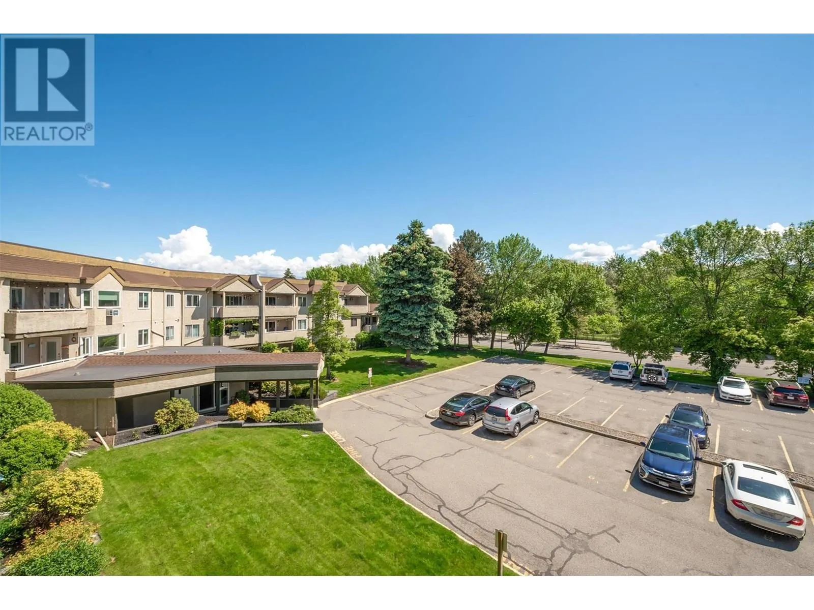 3842 Gordon Drive Unit# 313