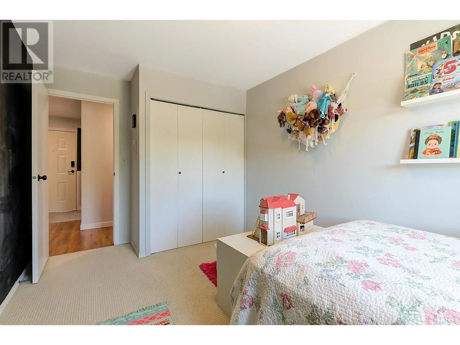 3842 Gordon Drive Unit# 313