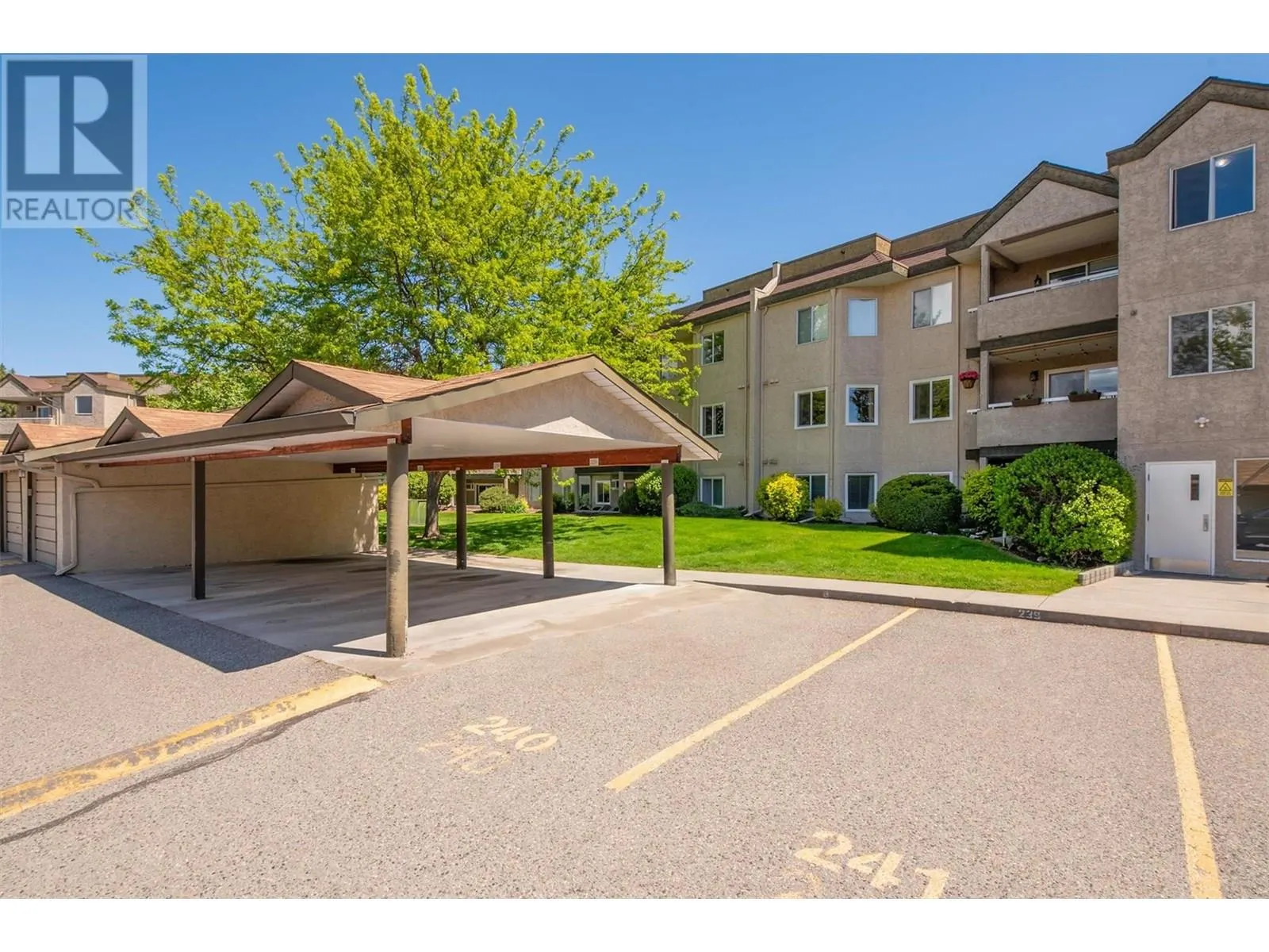 3842 Gordon Drive Unit# 313