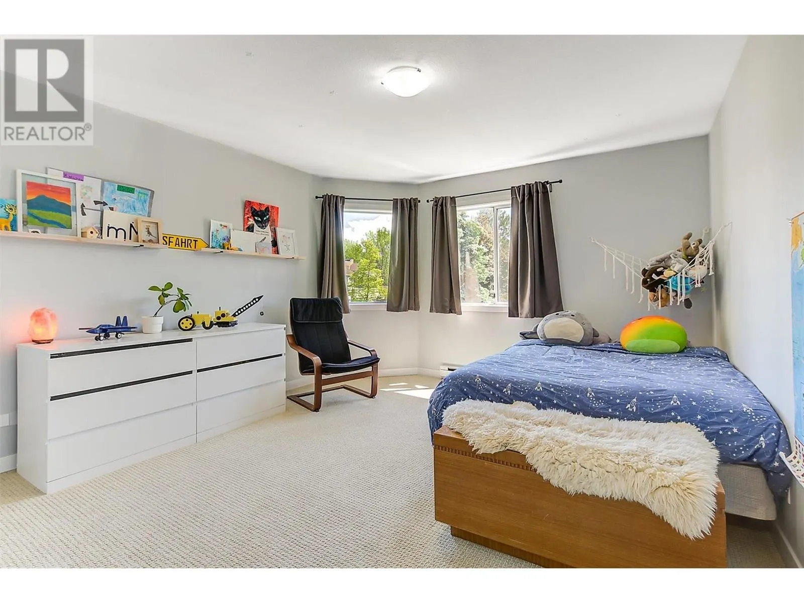 3842 Gordon Drive Unit# 313