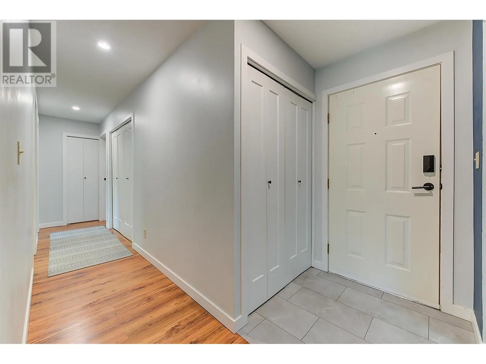 3842 Gordon Drive Unit# 313