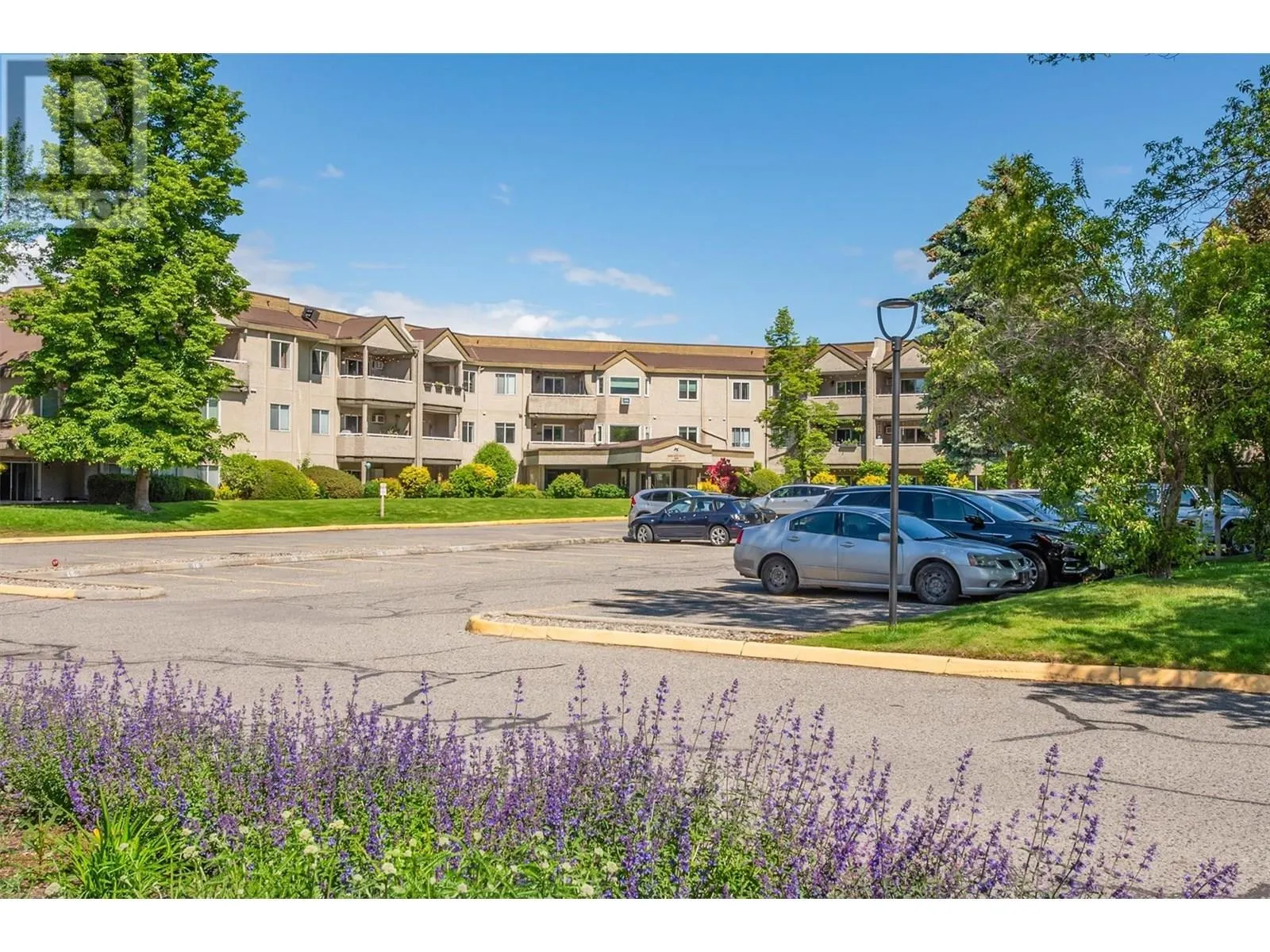 3842 Gordon Drive Unit# 313