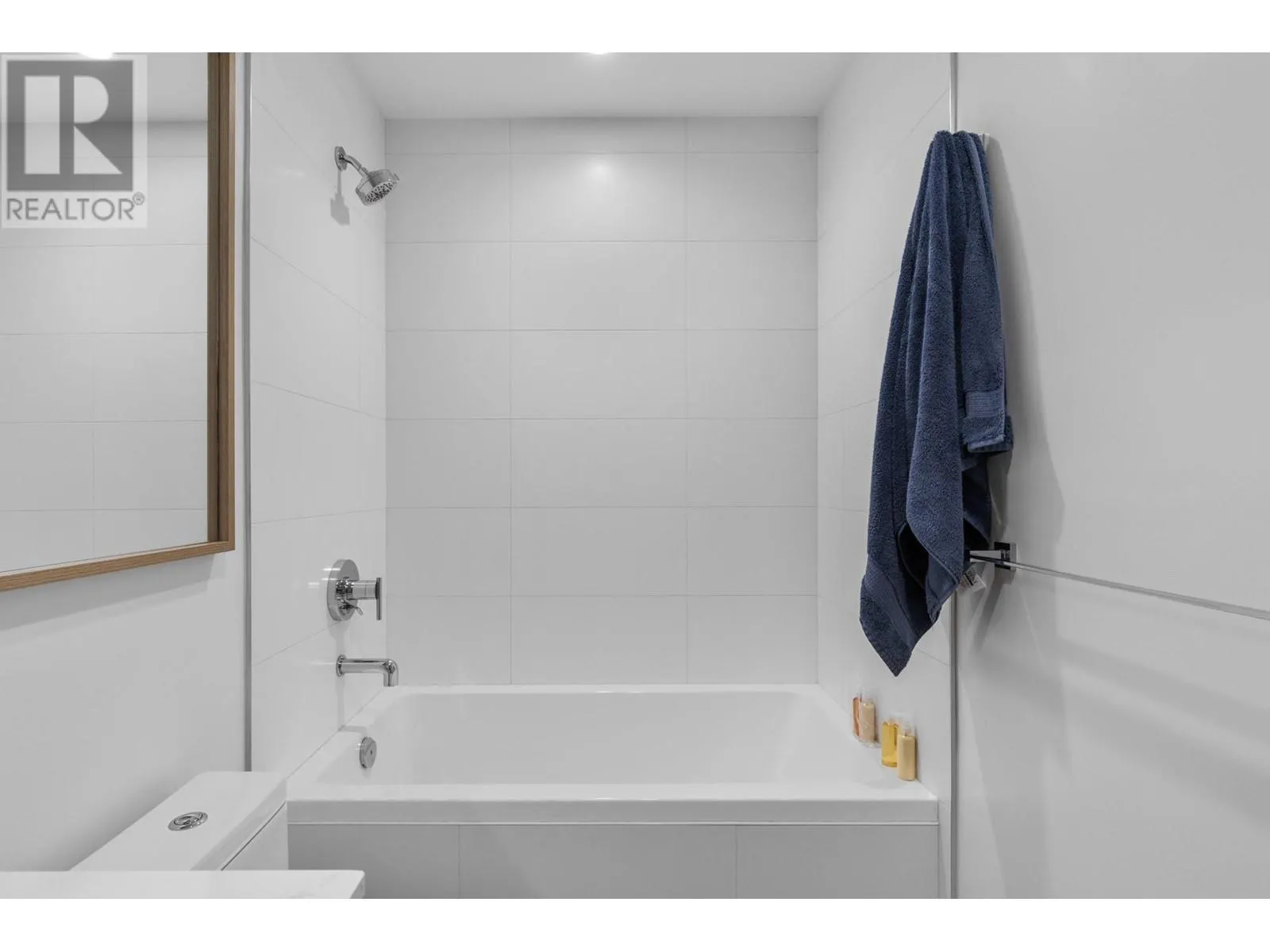 1181 Sunset Drive Unit# 1503