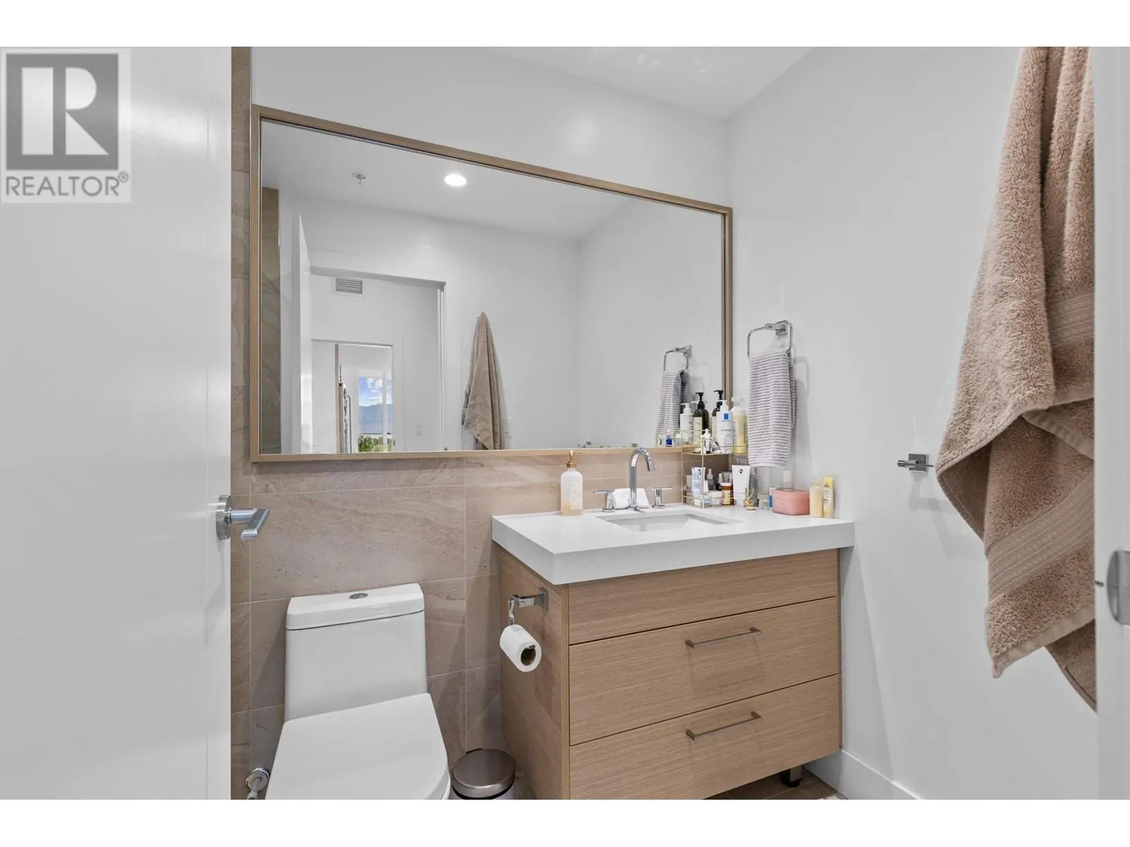 1181 Sunset Drive Unit# 1503