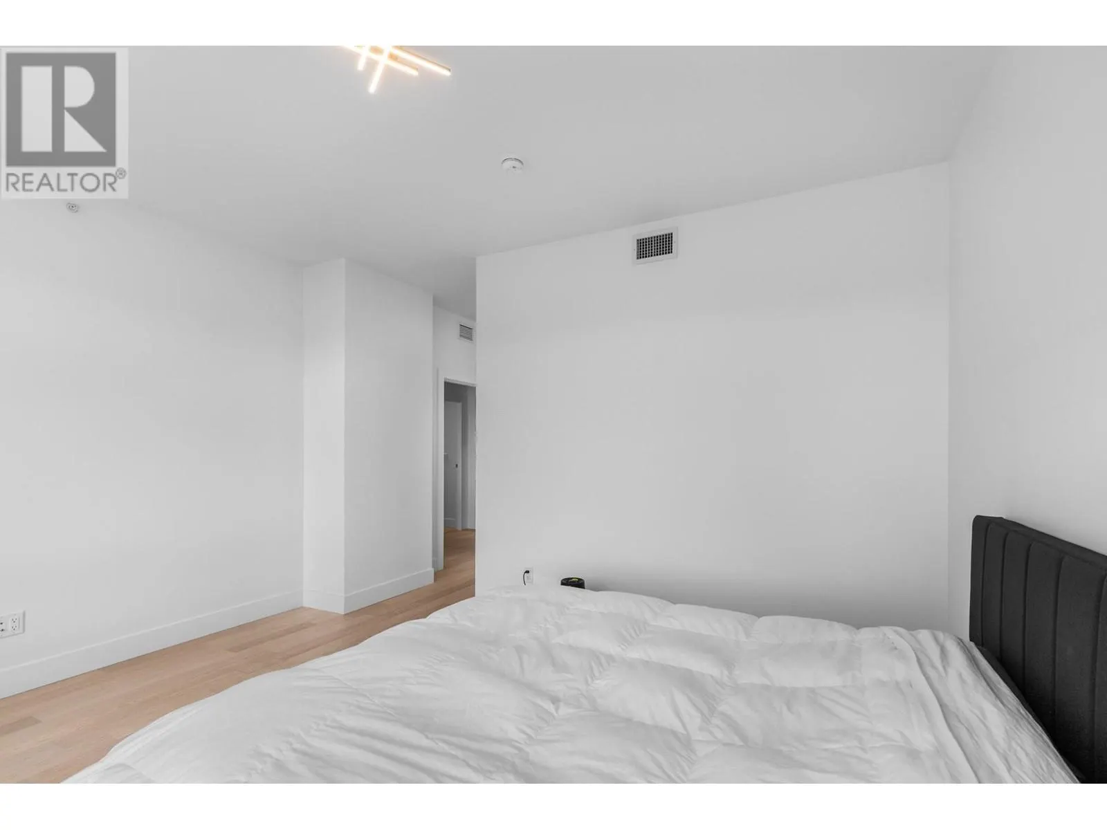 1181 Sunset Drive Unit# 1503