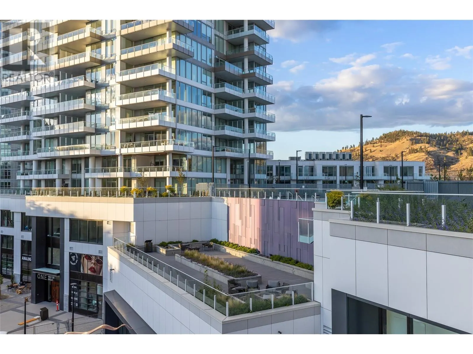 1181 Sunset Drive Unit# 1503