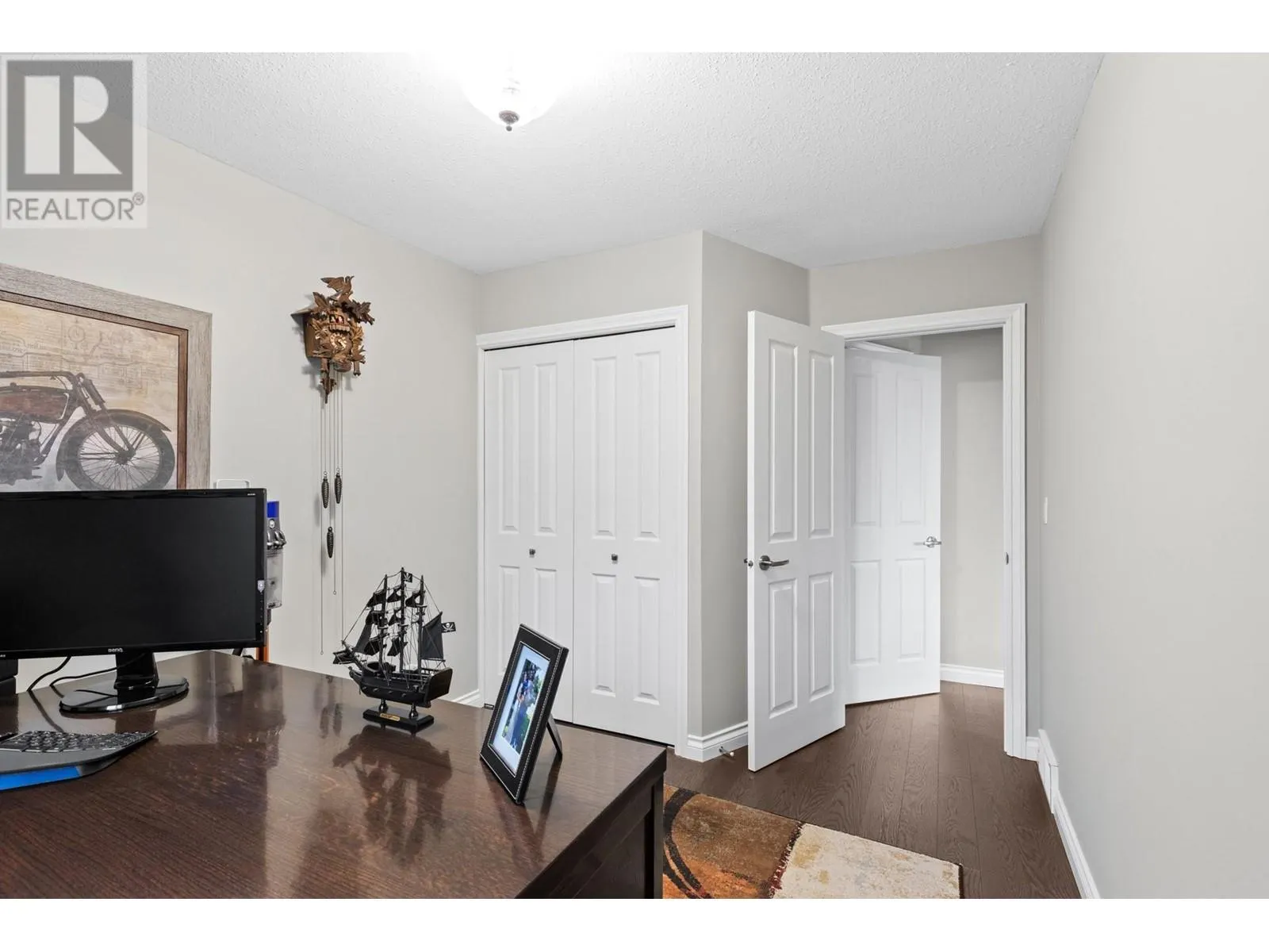 1929 Bayview Court
