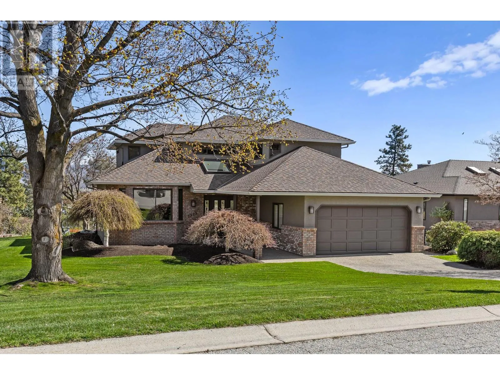 1929 Bayview Court