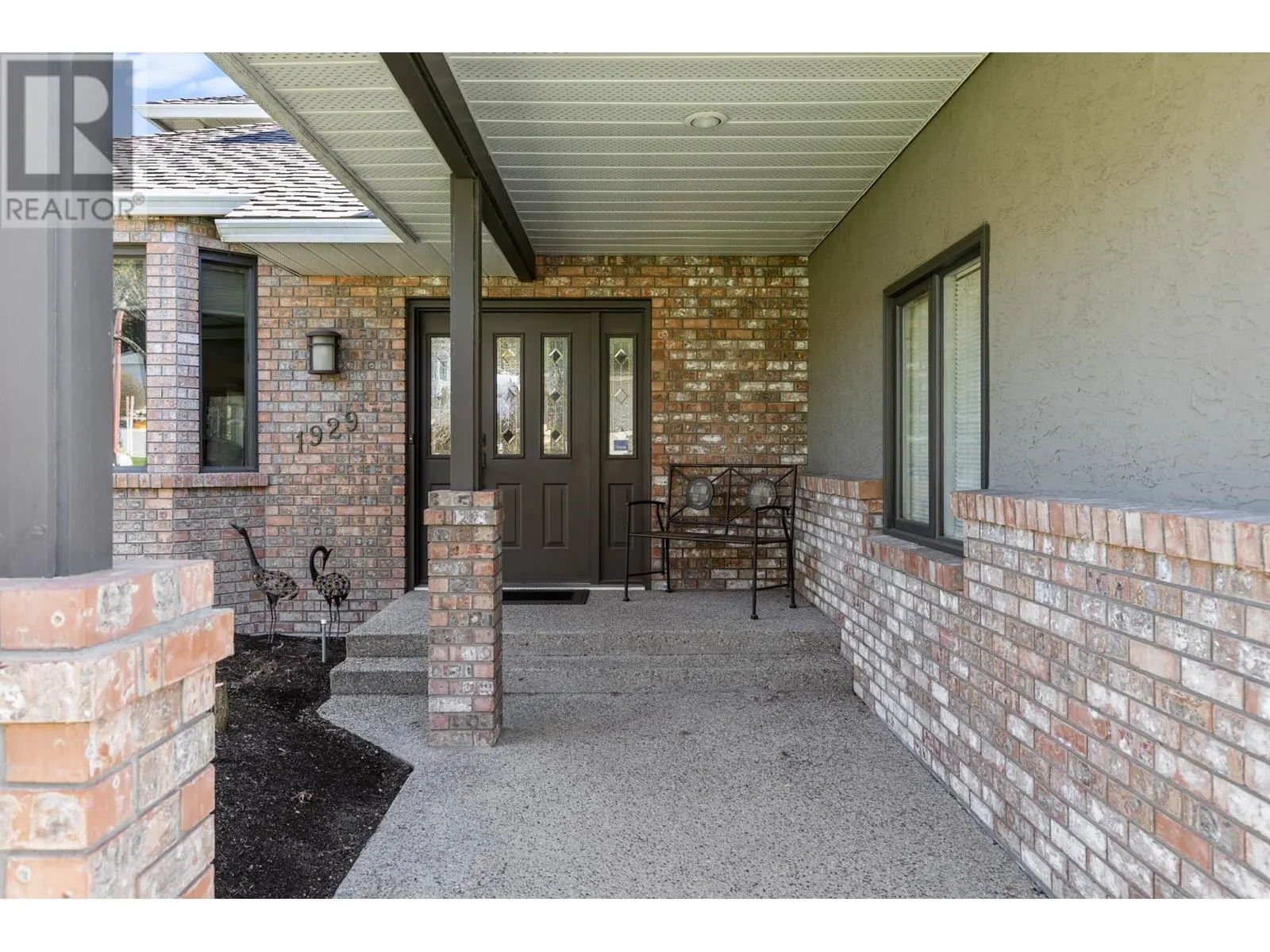 1929 Bayview Court