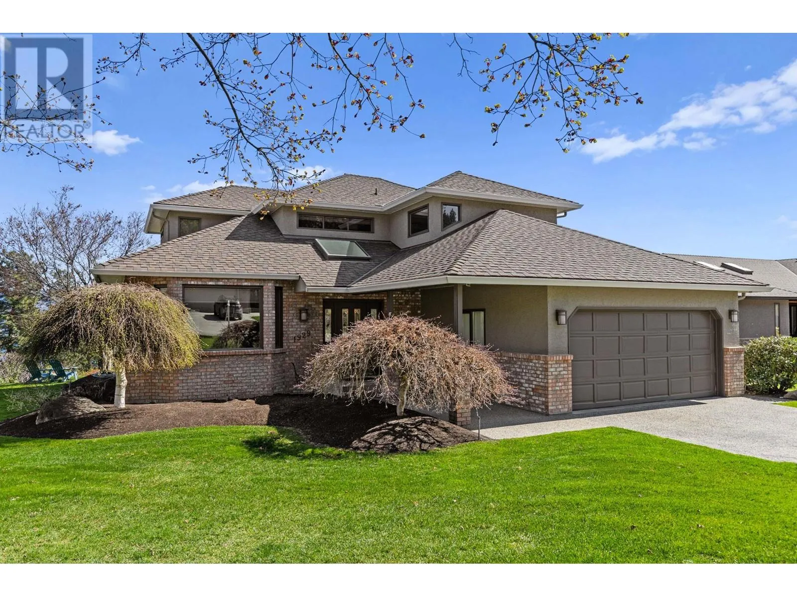 1929 Bayview Court